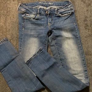 American Eagle Size 4 Skinny Jeans